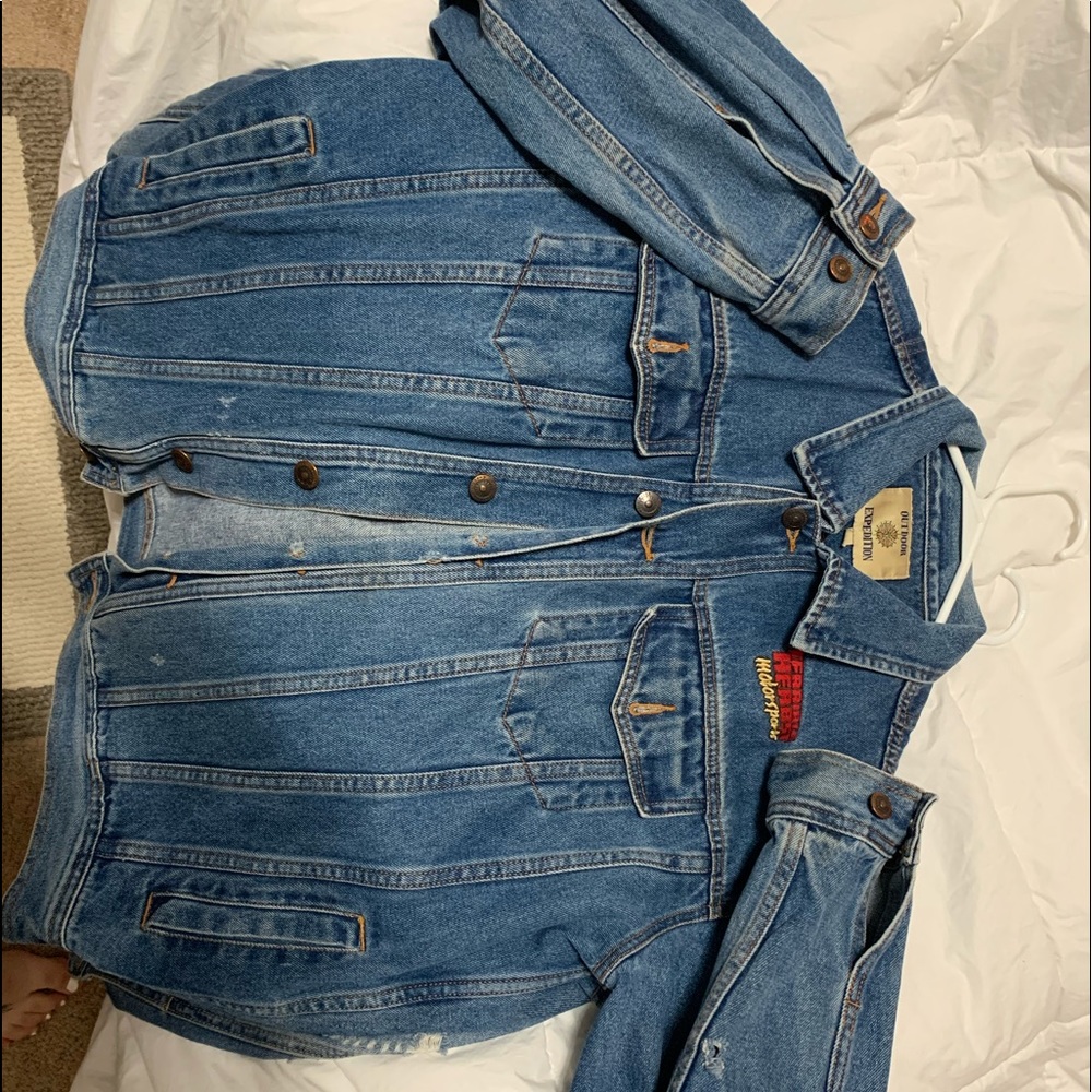 Jean jacket - Picture 2 of 3